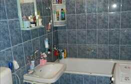 Vanzare 3 camere, 65 mp utili, zona Intre Lacuri, boxa, loc parcare incluse