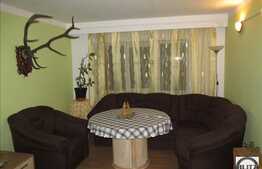 Apartament de vanzare, 3 camere, parcare, boxa la subsol, zona strazii Crinului!