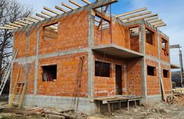 Duplex cu 4 camere, 118 mp utili si 400 mp de teren