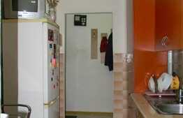 Vanzare 2 camere, 43 mp utili, balcon, izolat exterior, zona strazii Mehedinti!