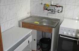 Apartament de vanzare, 1 camera, decomandat, zona strazii Cernei!