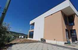 Casa moderna, 165 mp utili, 650 mp teren, cartier privat