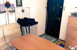 Apartament 3 camere, 80 mp, decomandat, zona strazii Calea Manastur, etaj 3/8