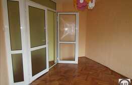 Apartament 3 camere, 67 mp, decomandat, boxa subsol, zona strazii Mehedinti