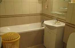 Apartament 3 camere, 67 mp, decomandat, boxa subsol, zona strazii Mehedinti