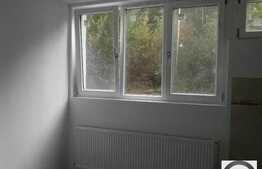 Garsoniera 28 mp utili, decomandata, izolata exterior, zona strazii Parang!