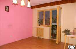 2 camere, decomandat, 54 mp, 2 balcoane,etaj intermediar, zona strazii Mehedinti