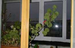 2 camere, decomandat, 54 mp, 2 balcoane,etaj intermediar, zona strazii Mehedinti