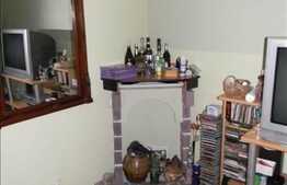 4 camere, decomandat, 78 mp, 2 balcoane, boxa la etaj, zona Calea Floresti!