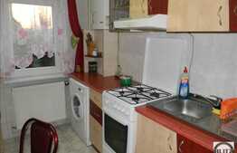 4 camere, decomandat, 78 mp, 2 balcoane, boxa la etaj, zona Calea Floresti!