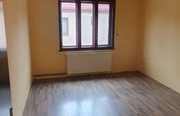 Casă de 3 camere, 90mp, Centru