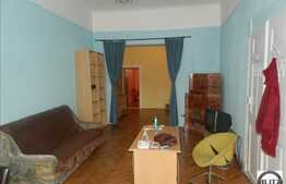 Apartament open-space, 67,5 mp utili, terasa 10 mp, zona strazii Eroilor!