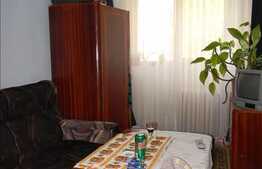 Apartament 3 camere, 54 mp, decomandat, boxa la subsol, zona Nora!