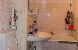 Apartament 3 camere, 54 mp, decomandat, boxa la subsol, zona Nora!