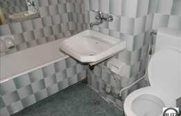 De vanzare, 3 camere, etaj intermediar, boxa la subsol, zona Calea Floresti!