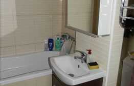 Apartament 3 camere, 50 mp utili, decomandat, zona foarte buna!