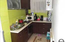 Apartament 3 camere, 50 mp utili, decomandat, zona foarte buna!