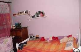 Apartament 3 camere, 50 mp utili, decomandat, zona foarte buna!