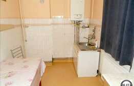 Apartament 2 camere, 46 mp, decomandat, etaj intermediar, zona Primariei