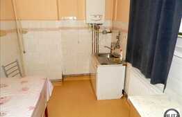 Apartament 2 camere, 46 mp, decomandat, etaj intermediar, zona Primariei