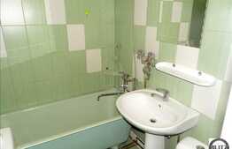 Apartament 2 camere, 46 mp, decomandat, etaj intermediar, zona Primariei