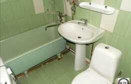 Apartament 2 camere, 46 mp, decomandat, etaj intermediar, zona Primariei