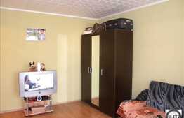 Apartament 1 camera, 35 mp utili, in zona Porii! Parcare inclusa!