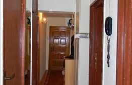 Vanzare 2 camere, decomandat, 41,25 mp utili, etaj intermediar, zona BIG!