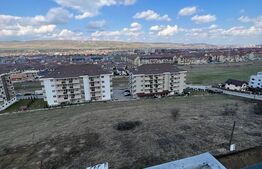 Penthouse 3 camere 77 mp, 2 bai, terasa 67mp Teilor