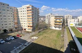 Apartament 3 camere, 2 bai 65 mp Manastur
