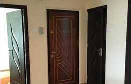 Apartament 4 camere, 94 mp utili, boxa la subsol, zona Big !