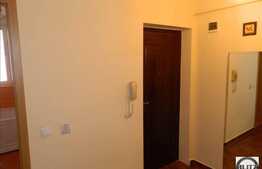 Vanzare 2 camere, decomandat, 52 mp, 3 balcoane, zona Eroilor! Loc parcare!