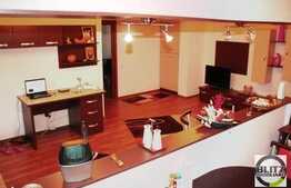 Apartament 2 camere, 62 mp, parcare, terasa, zona semicentrala