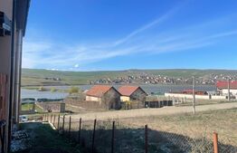 Casa cu 4 camere, 600 mp de teren, Campenesti