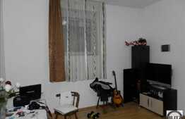 Vanzare 5 camere, 103 mp utili, 2 locuri de parcare, zona zero a orasului!