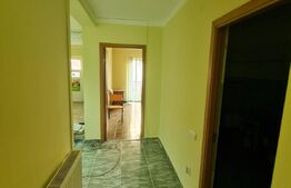 Spatiu comercial , 58 mp, parcare, zona Eroilor