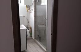 Investiție zona centrală! Apartament cu o camera la mansarda 42mp cu loc de parcare in curte, zona Centrala