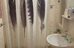 Apartament 3 camere, 75mp, decomandat, zona Florilor-Craiter