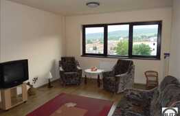 Vanzare 2 camere decomandate, 77 mp utili, balcon, loc parcare, zona linistita!