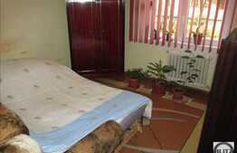 Vanzare apartament 3 camere, 64 mp utili, boxa la subsol, zona strazii Anina!