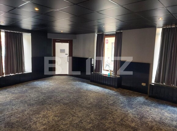 Spațiu comercial de închiriat Centrul Istoric - 112736SIC | BLITZ Brașov | Poza9