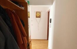 Apartament generos la bulevard, 2 camere, decomandat, 57mp utili Piata Tractoru