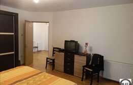 De vanzare 1 camera, 40 mp utili, balcon de 7 mp! Zona Florilor! Mobilat!