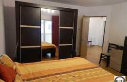 De vanzare 1 camera, 40 mp utili, balcon de 7 mp! Zona Florilor! Mobilat!