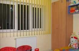 4 camere, 80,08 mp, mobilat si utilat, garaj, boxa la subsol, zona Primaverii!