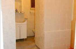 Vanzare 1 camera, 33 mp, in zona Primariei