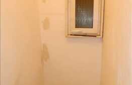 Vanzare 1 camera, 33 mp, in zona Primariei