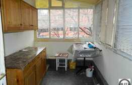 Apartament de vanzare, 2 camere, 52 mp, zona strazii Cuza Voda!