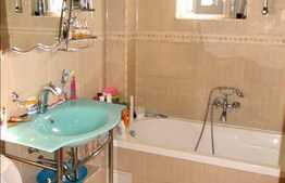 3 camere, 54 mp, complet mobilat si utilat, boxa la subsol, zona Ion Mester!