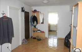 Vanzare apartament 4 camere, 84 mp utili, boxa, loc parcare, zona Mehedinti!